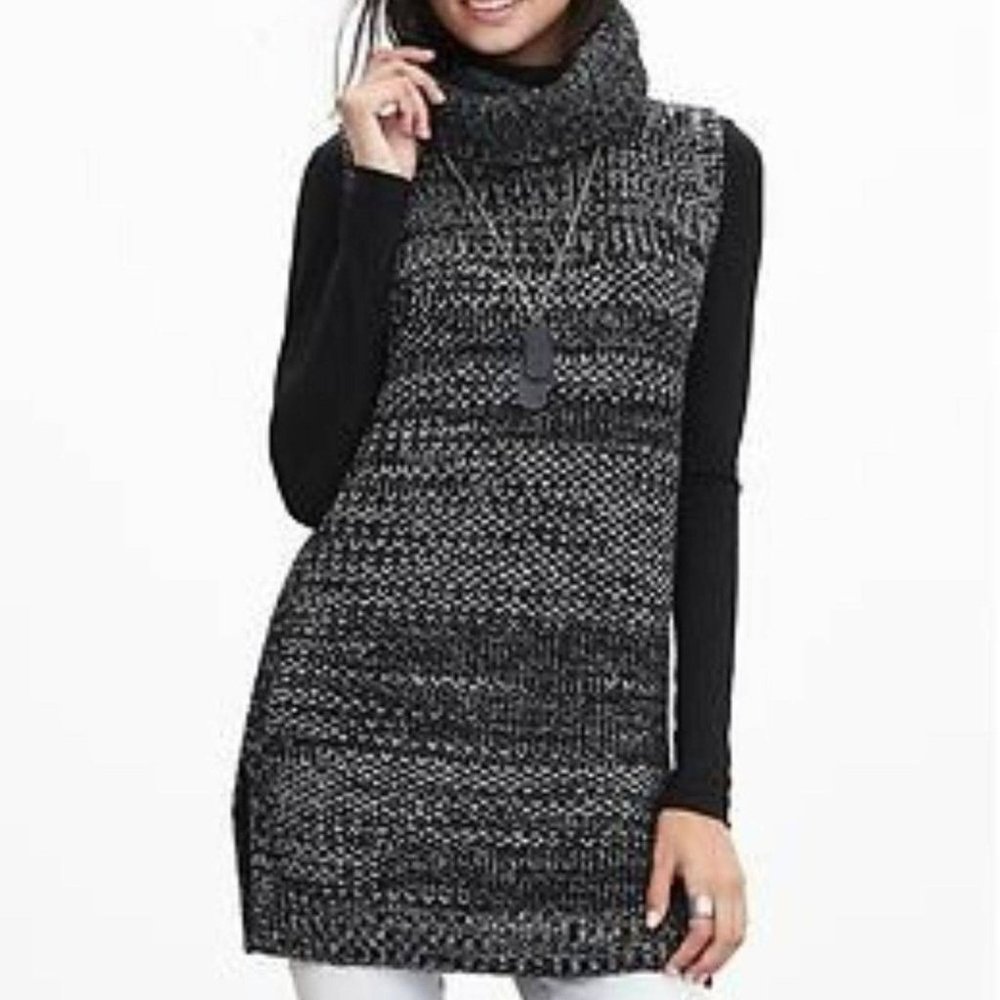 BANANA REPUBLIC Turtle Neck Sweater Gray Tunic